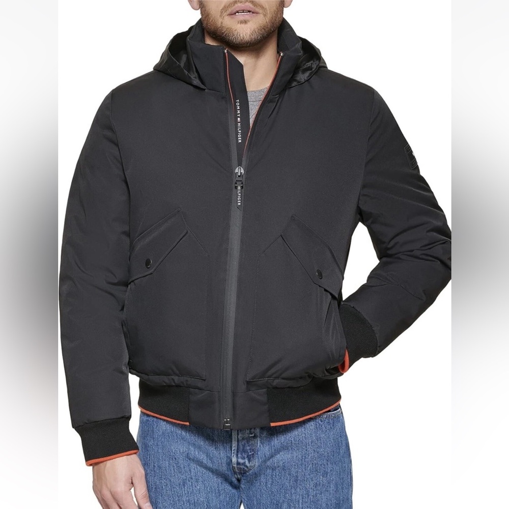 Tommy Hilfiger Men's TH Flex Hooded Bomber Jacket Size Small